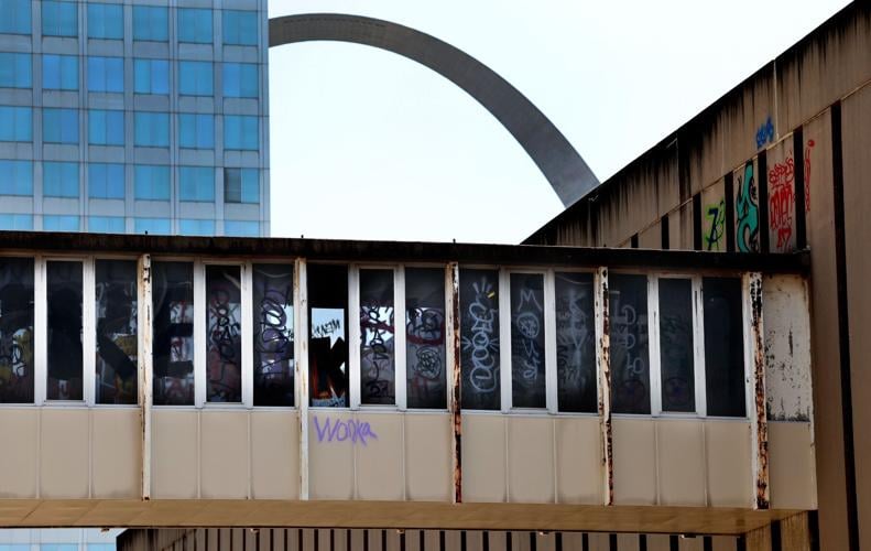 City proposes improving downtown pedestrian traffic