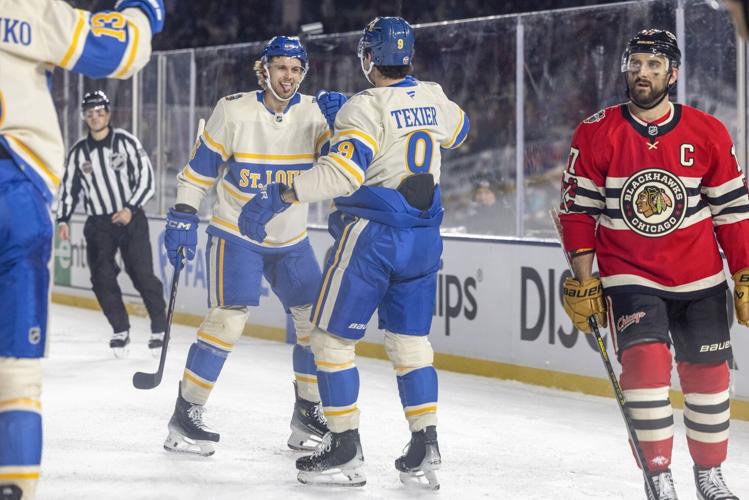 The Blues and Blackhawks take Wrigley Field for the Winter Classic